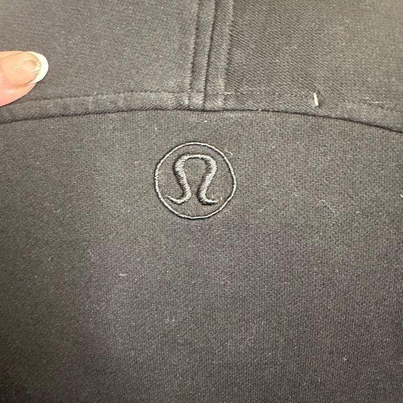 Lululemon Embroidered To You Tunic black size 4 - Picture 10 of 13